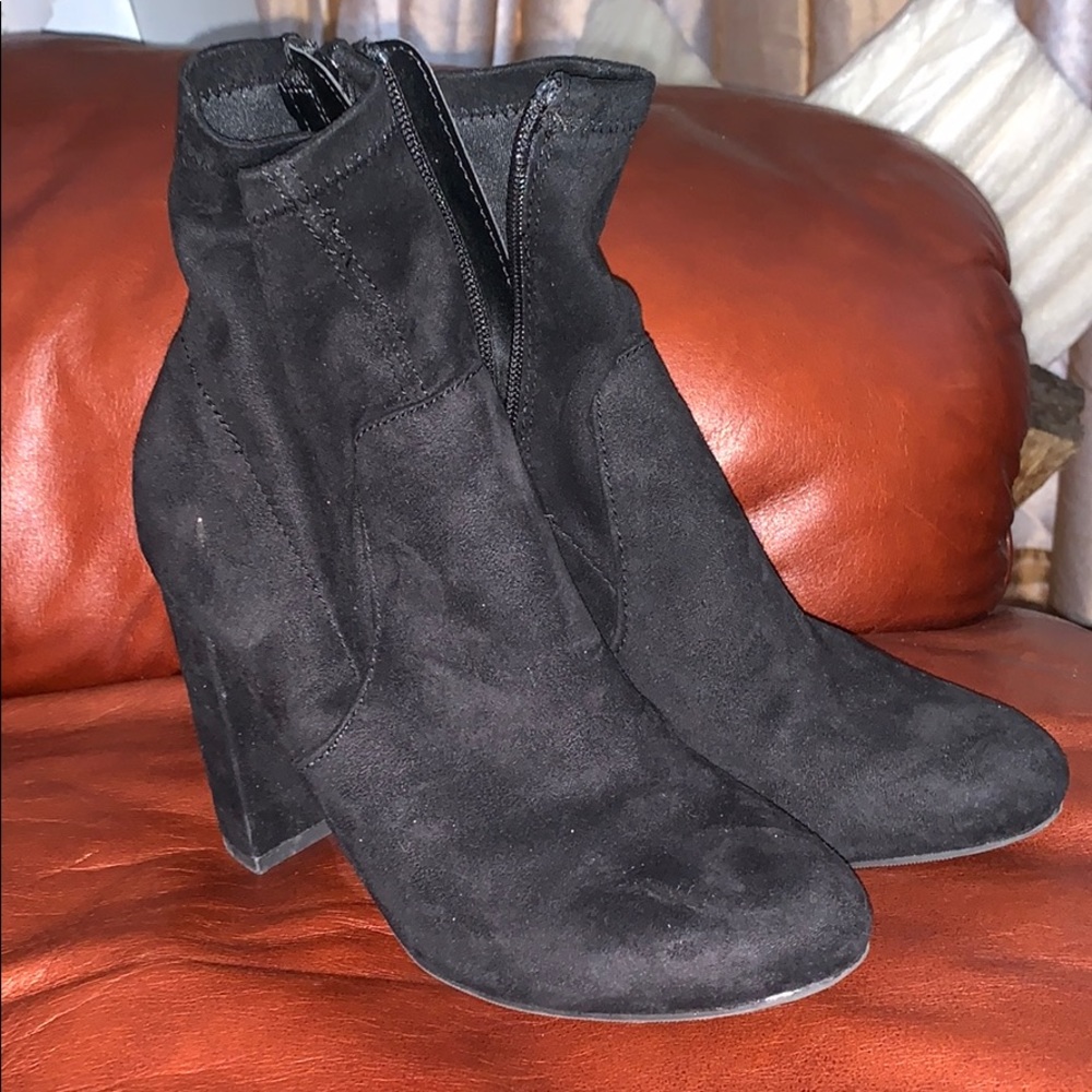 Black heels